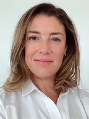 Dr. Lara Senekjian 144x192