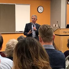 Kabat Zinn Speaking At Lecture Kabat Zinn Speaking At Lecture